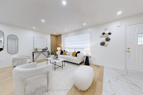 Photo 5 at 132 Budea Crescent, Maryvale, Toronto