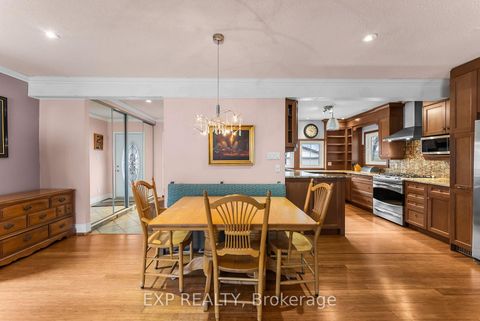 Photo 13 at 46 Isle Vista Drive, Virginia, Georgina