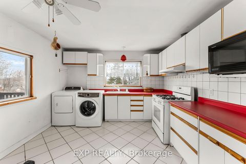 Photo 25 at 46 Isle Vista Drive, Virginia, Georgina