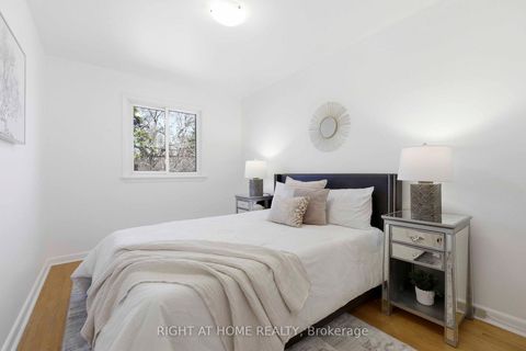 Photo 11 at 106 Fortrose Crescent, Donalda, Toronto