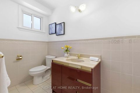 Photo 18 at 106 Fortrose Crescent, Donalda, Toronto