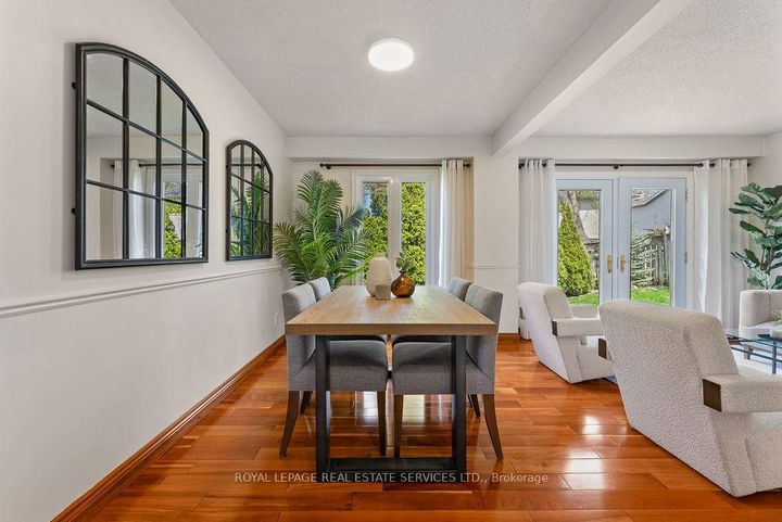 Photo 5 at 161 Riverview Street, BR Bronte, Oakville