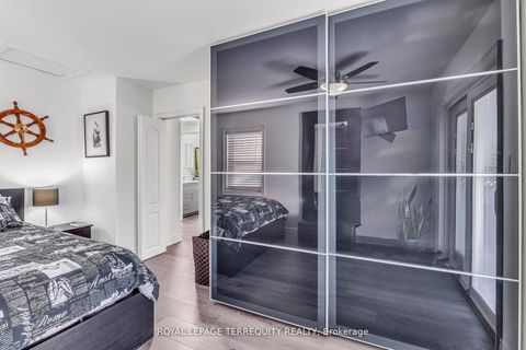 Photo 13 at 5 Acorn Avenue, City Centre West, Toronto