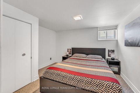 Photo 22 at 5 Acorn Avenue, City Centre West, Toronto