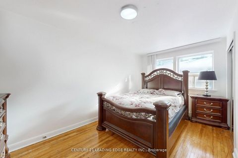 Photo 13 at 210 Linden Avenue, Kennedy Park, Toronto