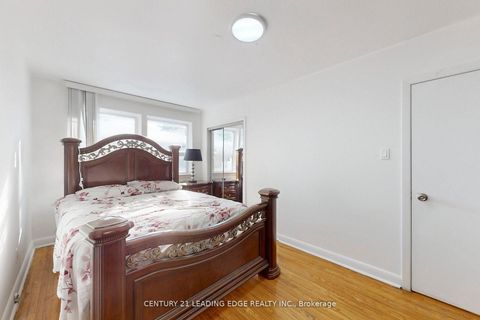 Photo 14 at 210 Linden Avenue, Kennedy Park, Toronto