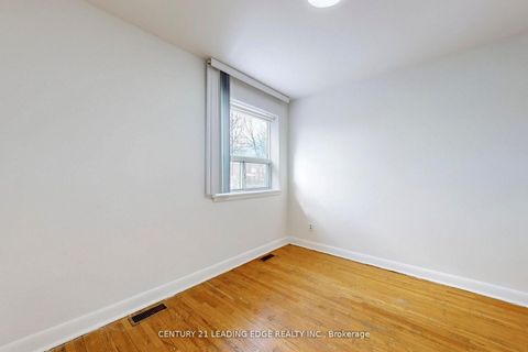 Photo 18 at 210 Linden Avenue, Kennedy Park, Toronto