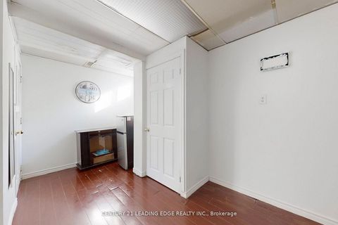 Photo 33 at 210 Linden Avenue, Kennedy Park, Toronto