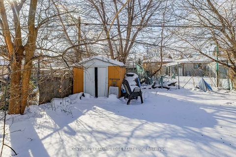 Photo 48 at 210 Linden Avenue, Kennedy Park, Toronto