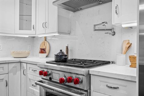 Photo 10 at 8 Primrose Avenue, Mimico, Toronto