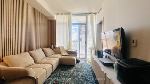 Photo 2 at 601 - 33 Helendale Avenue, Eglinton, Toronto