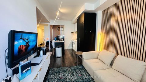 Photo 3 at 601 - 33 Helendale Avenue, Eglinton, Toronto