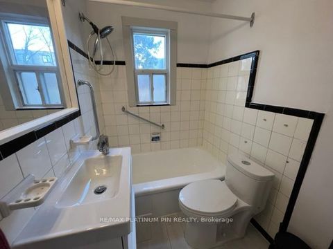 Photo 5 at 194 Florence Avenue, Westgate, Toronto