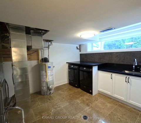 Photo 30 at 77 Hove Street E, Bathurst Manor, Toronto
