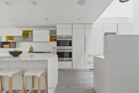 Photo 5 at 41 Berryman Street, Annex, Toronto