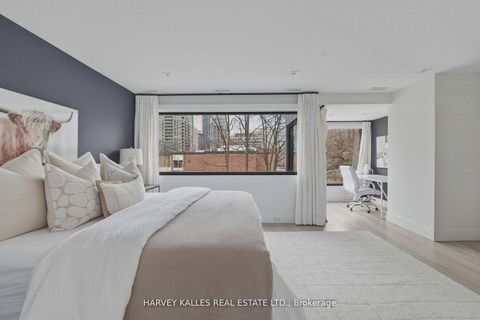 Photo 24 at 41 Berryman Street, Annex, Toronto