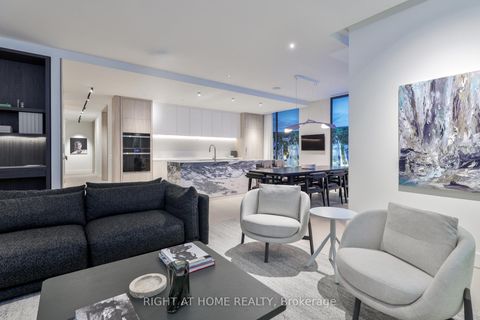 Photo 5 at 403 - 1 Roxborough Street W, Annex, Toronto