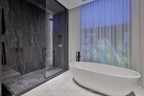 Photo 16 at 403 - 1 Roxborough Street W, Annex, Toronto