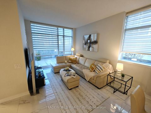 Photo 5 at Th10 - 19 Singer Court, Bayview Village, Toronto