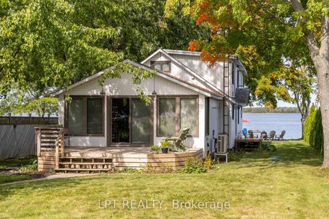 Photo 1 at 122 Blue Heron Drive, Pefferlaw, Georgina