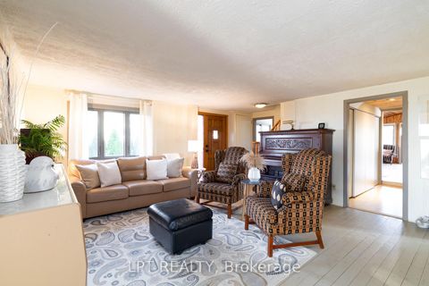 Photo 15 at 122 Blue Heron Drive, Pefferlaw, Georgina