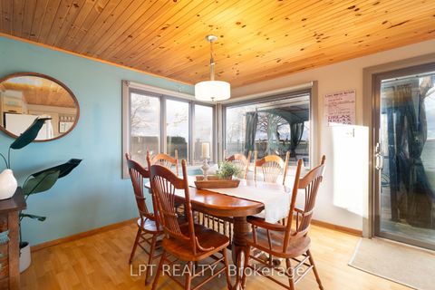 Photo 18 at 122 Blue Heron Drive, Pefferlaw, Georgina