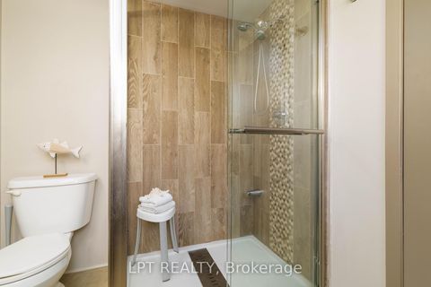 Photo 21 at 122 Blue Heron Drive, Pefferlaw, Georgina