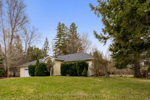 Photo 1 at 208 Martin Street, King City, King