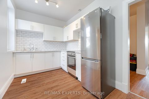 Photo 5 at 289 Old Weston Road, Pellam Park, Toronto