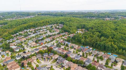 Photo 4 at 20 Bell Street, Ardagh, Barrie