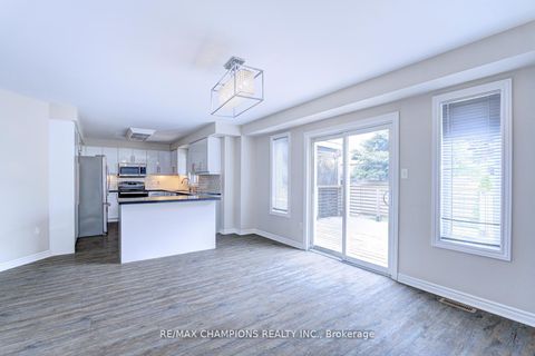 Photo 21 at 20 Bell Street, Ardagh, Barrie