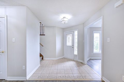 Photo 39 at 20 Bell Street, Ardagh, Barrie