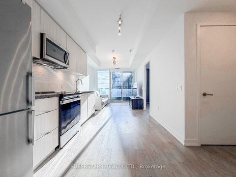 Photo 4 at 1609E - 8868 Yonge Street, South Richvale, Richmond Hill