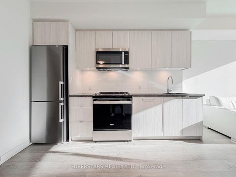 Photo 5 at 1609E - 8868 Yonge Street, South Richvale, Richmond Hill