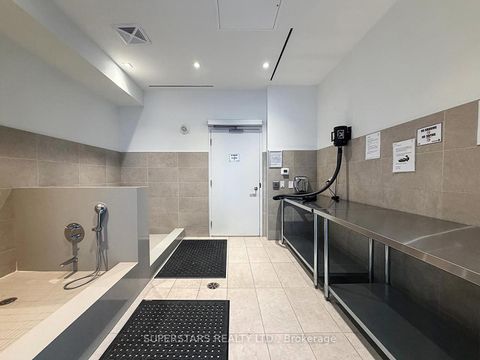 Photo 26 at 1609E - 8868 Yonge Street, South Richvale, Richmond Hill