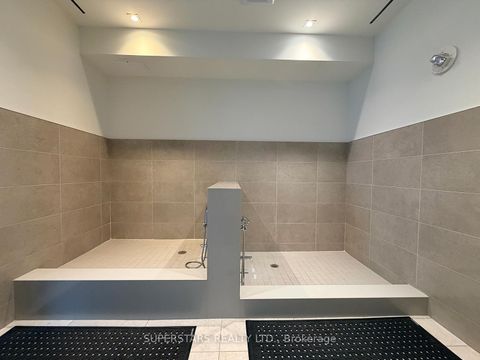 Photo 27 at 1609E - 8868 Yonge Street, South Richvale, Richmond Hill