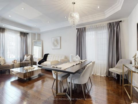 Photo 6 at 74 Foresta Drive, Vellore Village, Vaughan