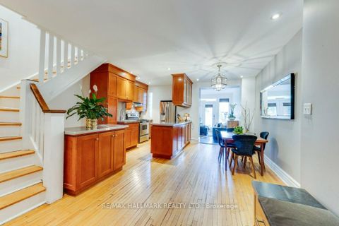 Photo 1 at 813 Carlaw Avenue, Danforth, Toronto