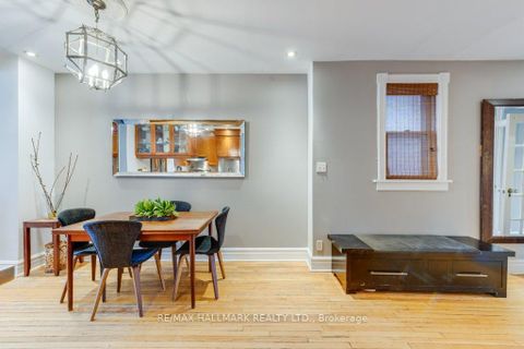 Photo 8 at 813 Carlaw Avenue, Danforth, Toronto