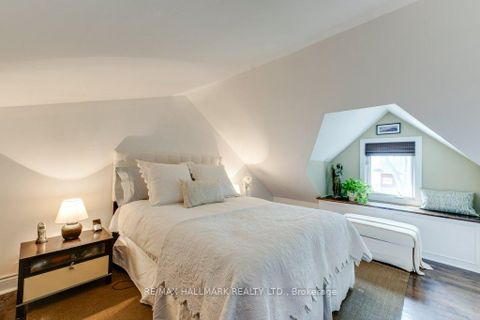 Photo 28 at 813 Carlaw Avenue, Danforth, Toronto