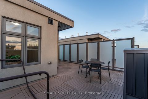 Photo 17 at 14 - 713 Lawrence Avenue W, Glen Park, Toronto