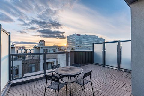 Photo 18 at 14 - 713 Lawrence Avenue W, Glen Park, Toronto