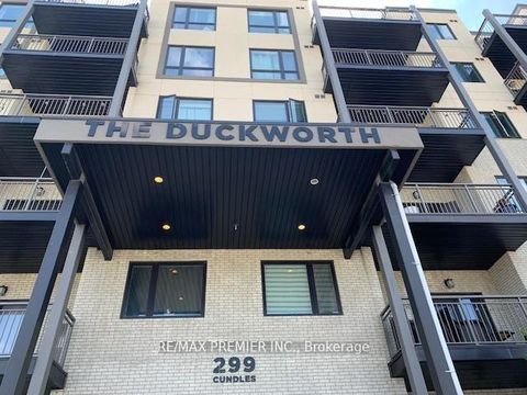 Photo 1 at 110 - 299 Cundles Road E, Alliance, Barrie