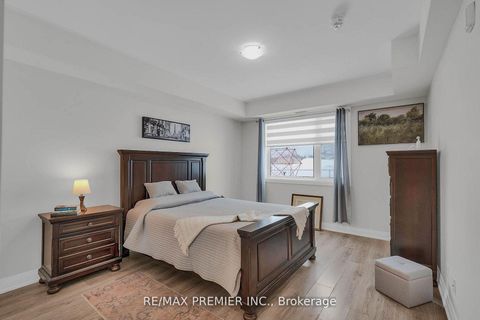 Photo 14 at 110 - 299 Cundles Road E, Alliance, Barrie