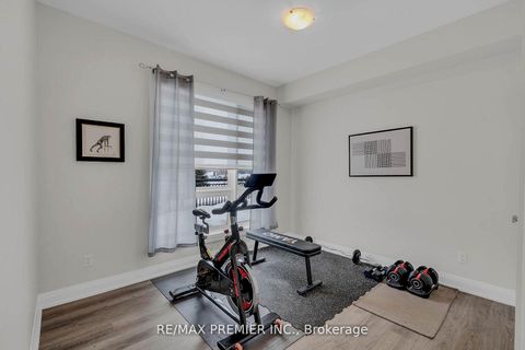 Photo 21 at 110 - 299 Cundles Road E, Alliance, Barrie