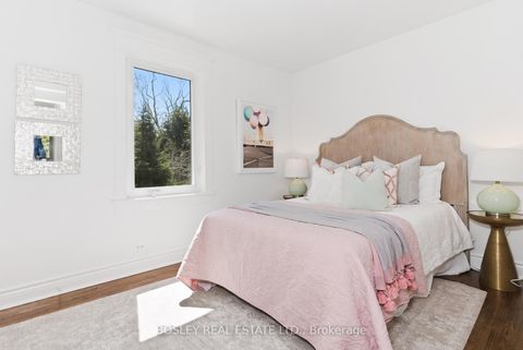 Photo 16 at 431 Davisville Avenue, Mount Pleasant East, Toronto