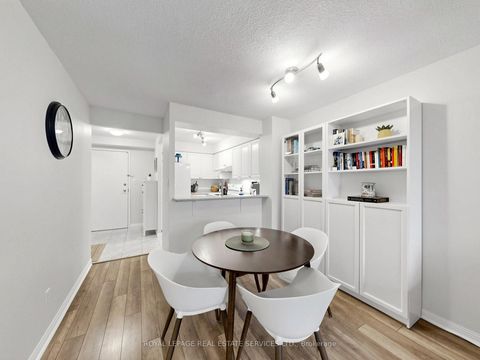 Photo 12 at 203 - 398 Eglinton Avenue, Mount Pleasant East, Toronto