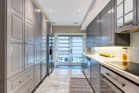 Photo 6 at 413 Leslie Street, South Riverdale, Toronto