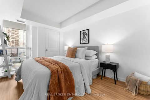 Photo 10 at 701 - 4978 Yonge Street, Westgate, Toronto