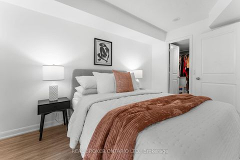 Photo 13 at 701 - 4978 Yonge Street, Westgate, Toronto